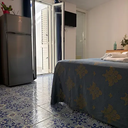 Vic E Vicariell فندق مبيت وإفطار 3*