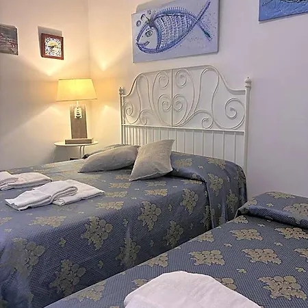 Vic E Vicariell Bed & Breakfast 3*