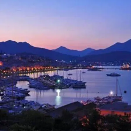Vic E Vicariell 3* Gaeta