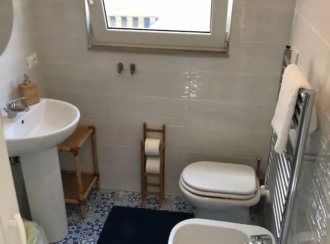 Vic E Vicariell Nocleg ze śniadaniem Gaeta