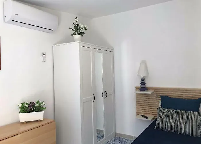 Vic E Vicariell Nocleg ze śniadaniem